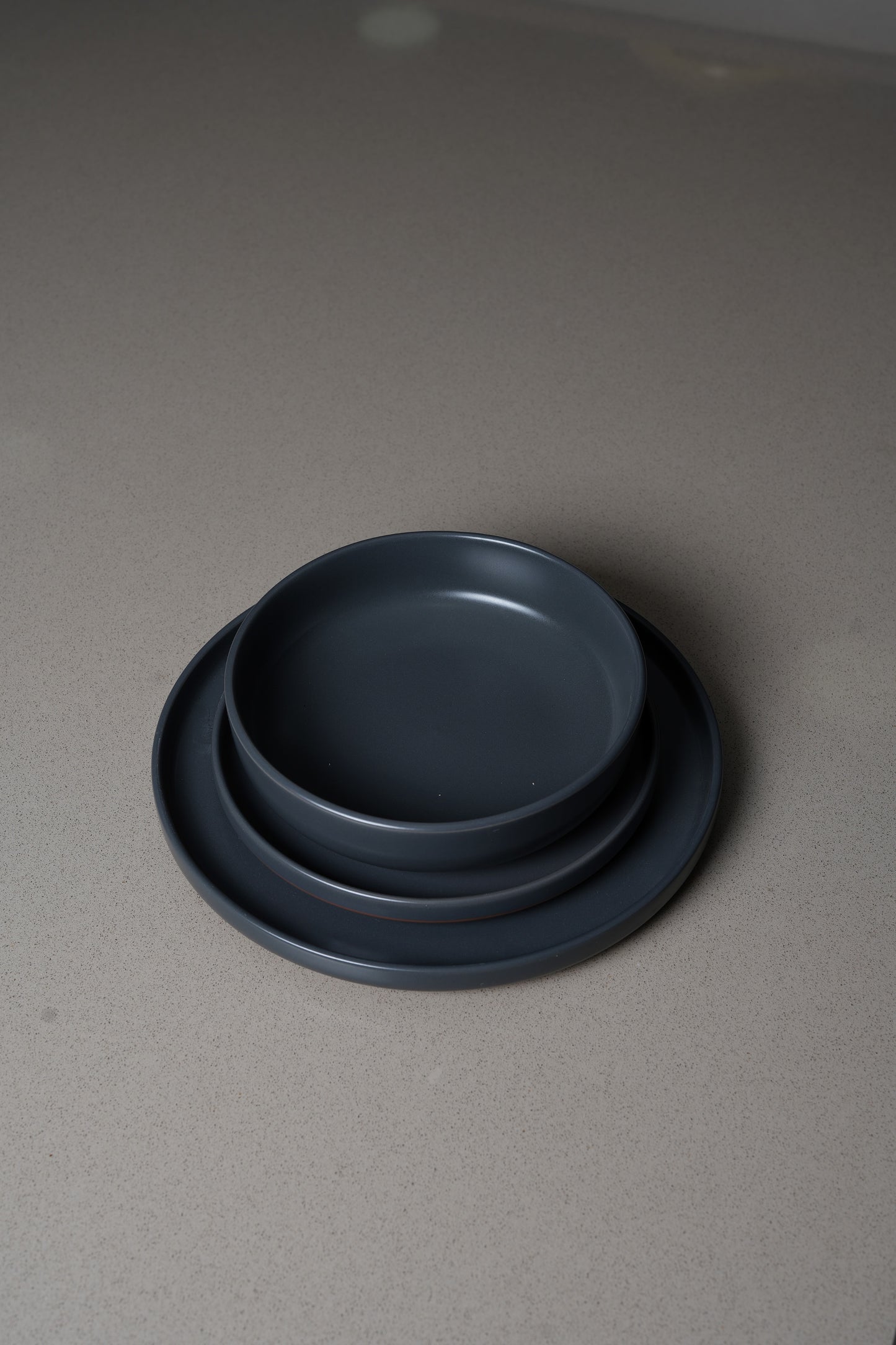 Grey Round Dinnerware Set - 18 Pieces Set