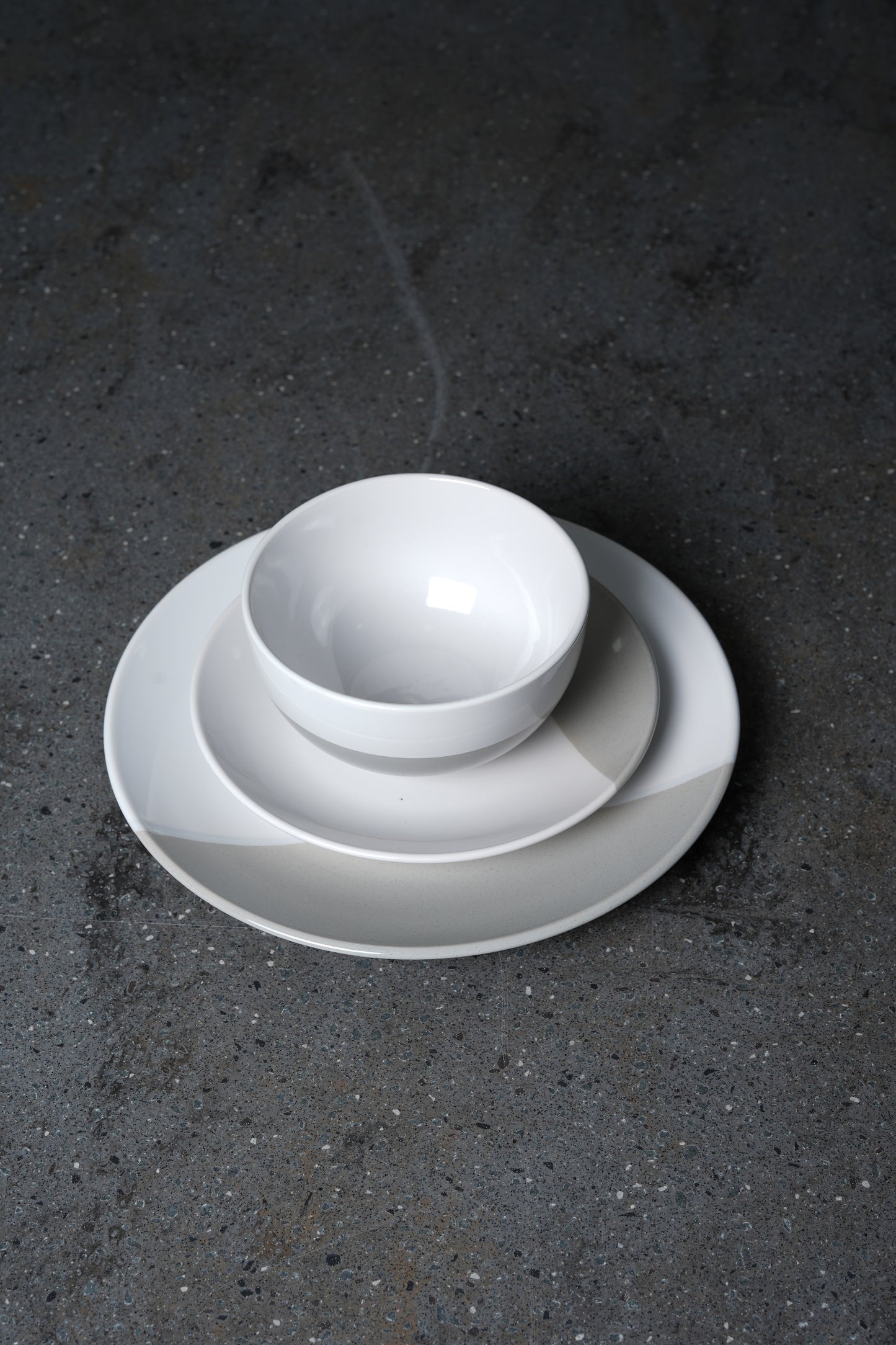 Soft Gray Modern Ceramic Dinnerware Collection - 12 Piece Set